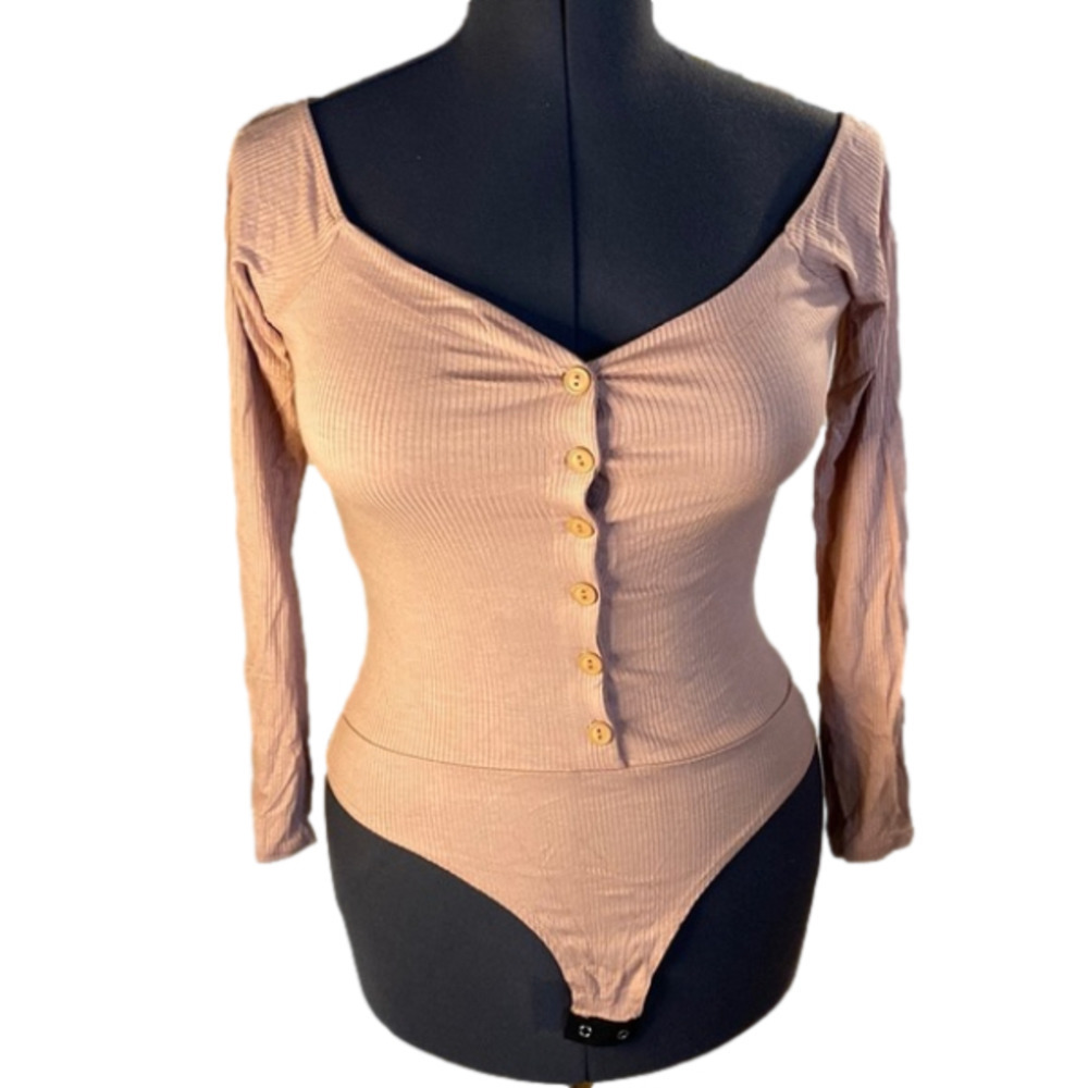 FASHION Nova Women’s  Dusty Rose Bodysuit ( Size Small)